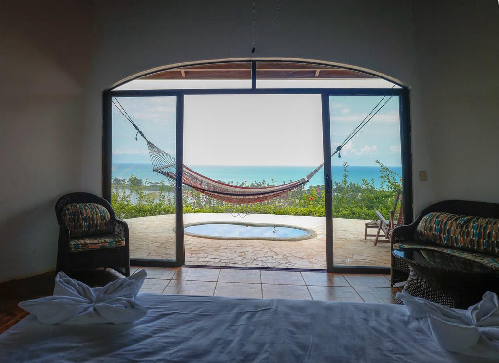 Lagunavista Villas Carate Exterior foto